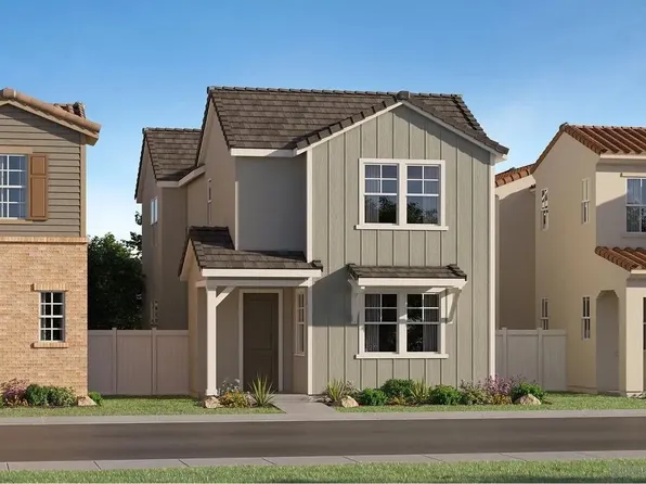 121 Village Walk Way, Ramona, CA 92065