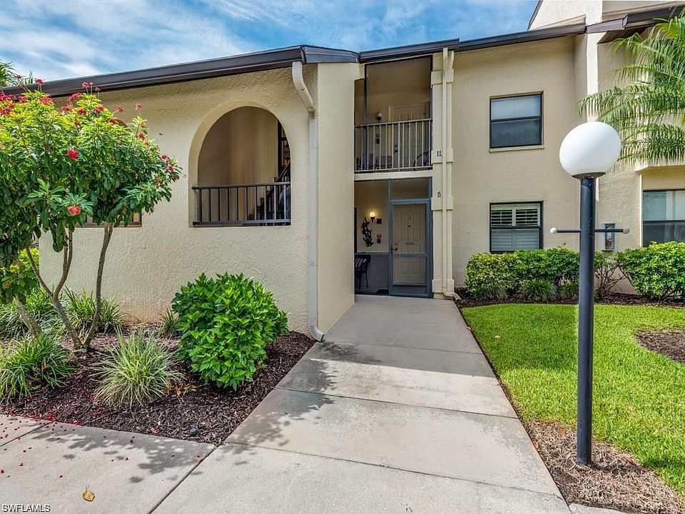 1st image of 8383 Charter Club Cir Unit 5