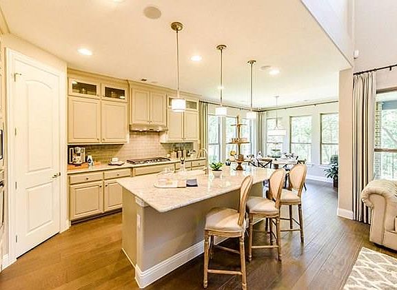 5th image of 4333 Vineyard Creek Dr
