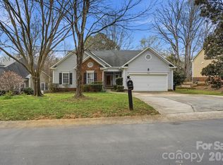 15733 Berryfield St, Huntersville, NC 28078