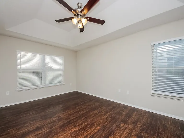 13028 Lily Pond Ct — Photo 10