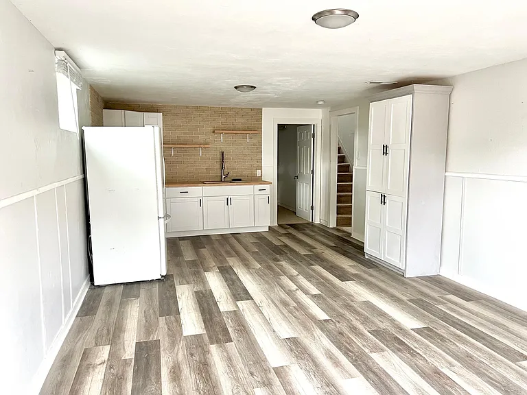 2894 S Raleigh St — Photo 7