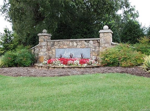 2nd image of 111 Fox Tail Ct