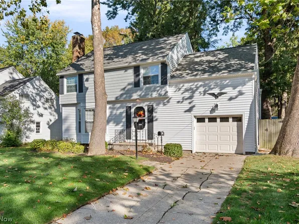 1821 Kingsley Ave, Akron, OH 44313