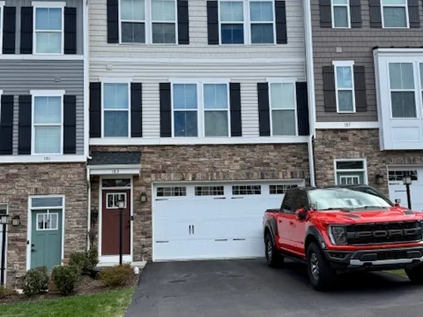 183 Moyer Hill Dr, Cranberry Township, PA 16066