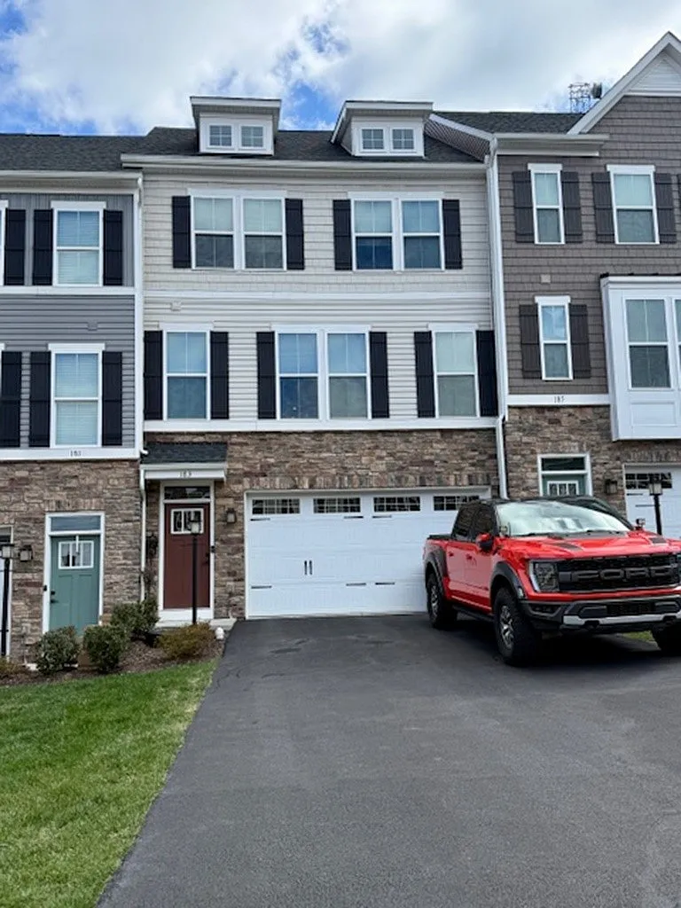 183 Moyer Hill Dr photo 1