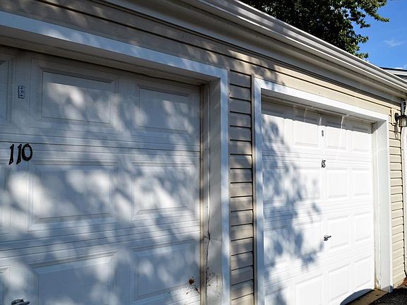3rd image of 18 Valley Forge Ln
