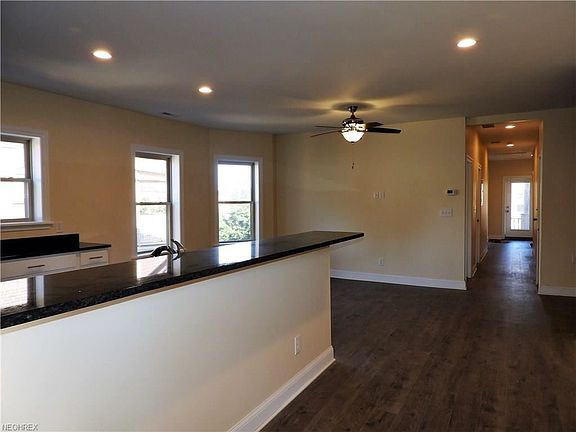 3rd image of 6803 Detroit Ave APT 4