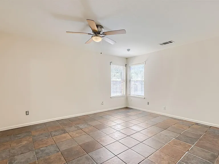 3001 Rainy River Dr — Photo 12