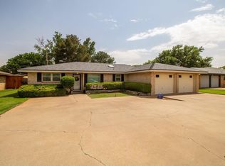 116 E 27th St, Littlefield, TX 79339