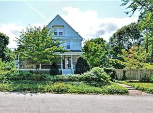 16 Oakland Rd, Sharon, MA 02067