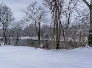 926 Shipyard Rd, Shenandoah, VA 22849