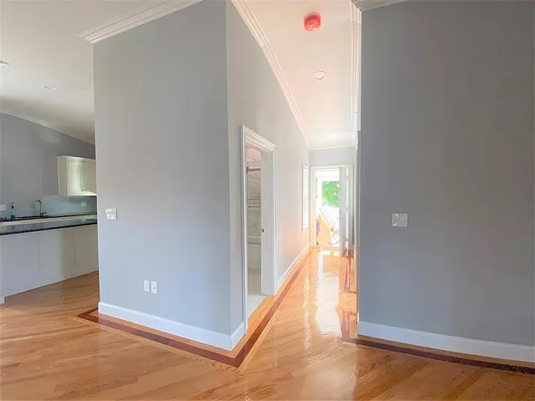 66 Dudley St #4 — Photo 18