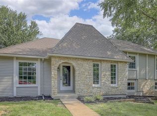 11102 W 99th Pl, Overland Park, KS 66214