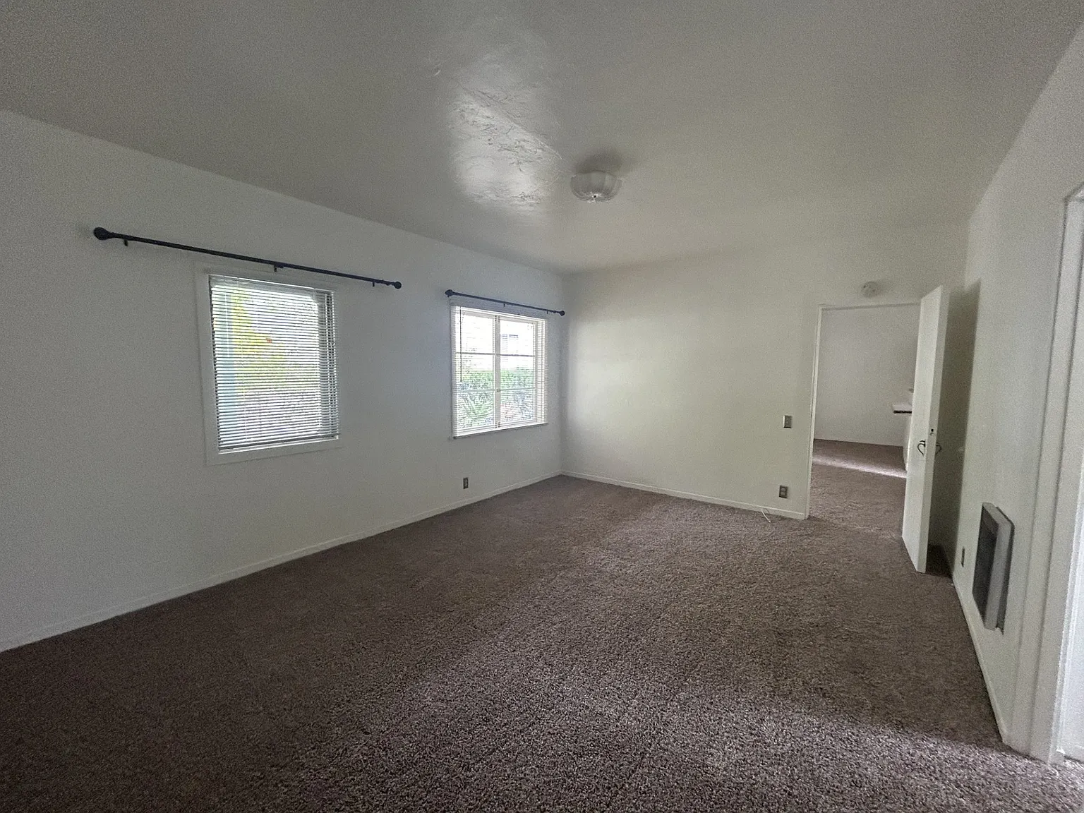 1 bed, 700 sqft, $2,900 — Photo 3