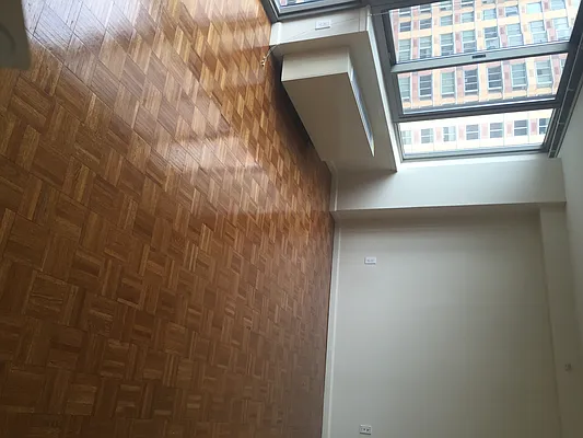 Rented by Chelsea Tower | media 3