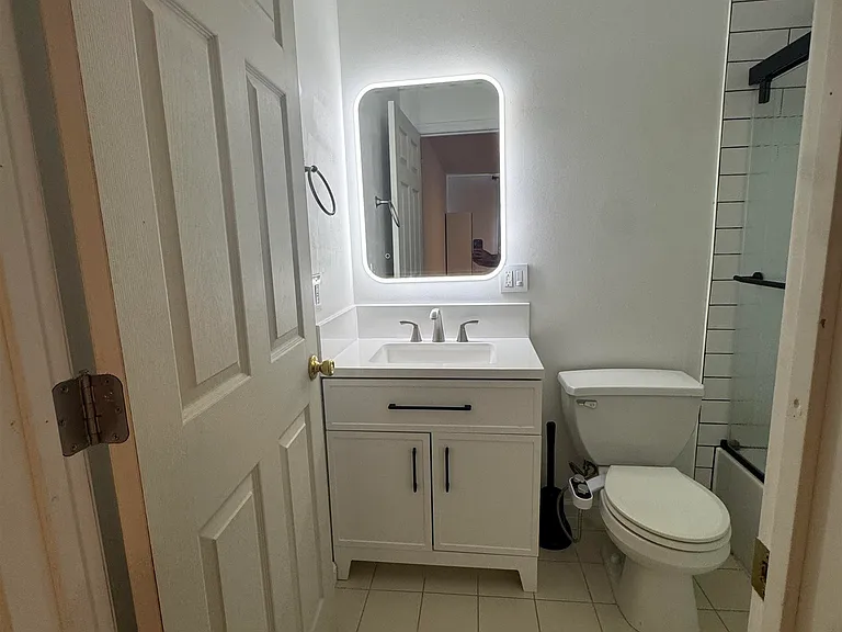 533 Martin Luther King Jr Dr #B — Photo 19
