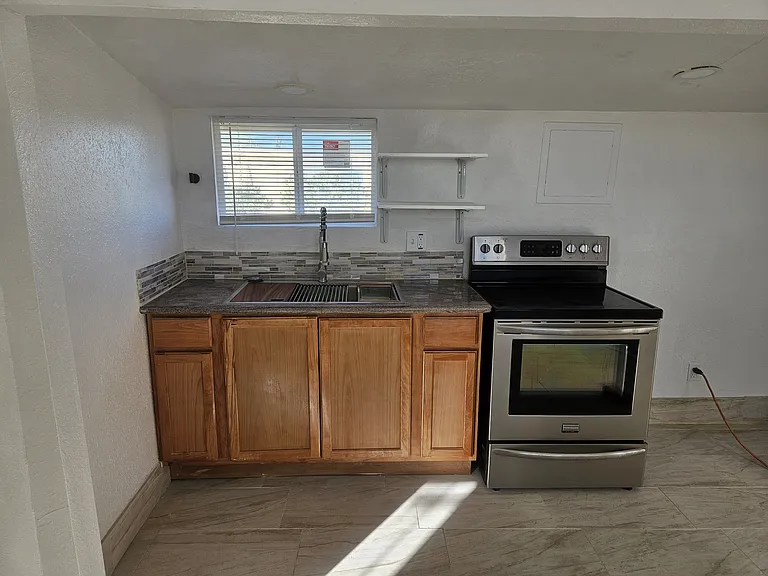 74685 Amboy Rd #H — Photo 6