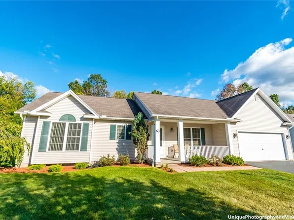 63 Seabury Blvd, Webster, NY 14580