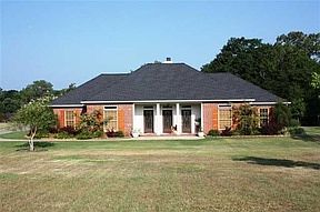 2nd image of 175 Page Creek Dr