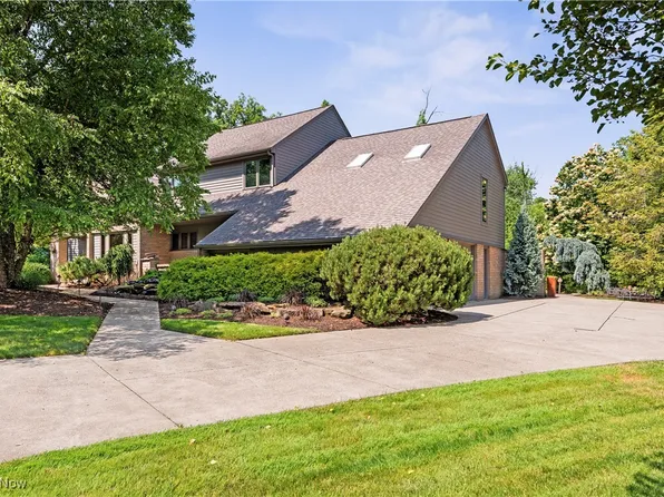 963 Mill Ridge Path NE, Massillon, OH 44646