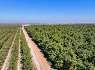 8651 Corona Ave, Laton, CA 93242