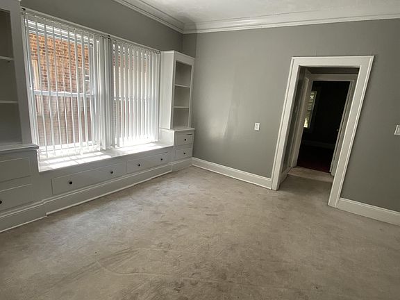 5th image of 1326 Phelps Ave #2