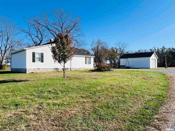 1810 Highway 142 S, Eldorado, IL 62930