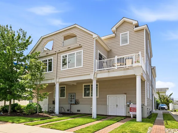 4 N Monroe Ave APT A, Margate, NJ 08402