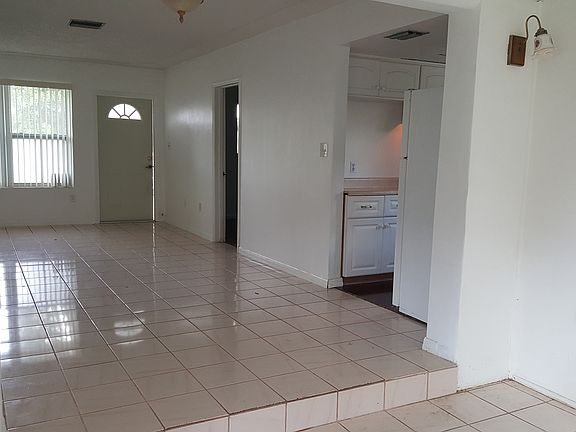4th image of 506 Cornell Ave