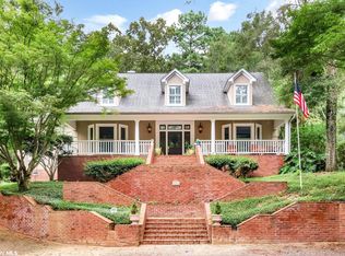 7351 J V Cummings Dr, Fairhope, AL 36532
