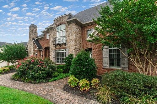 3rd image of 9030 Grey Pointe Dr
