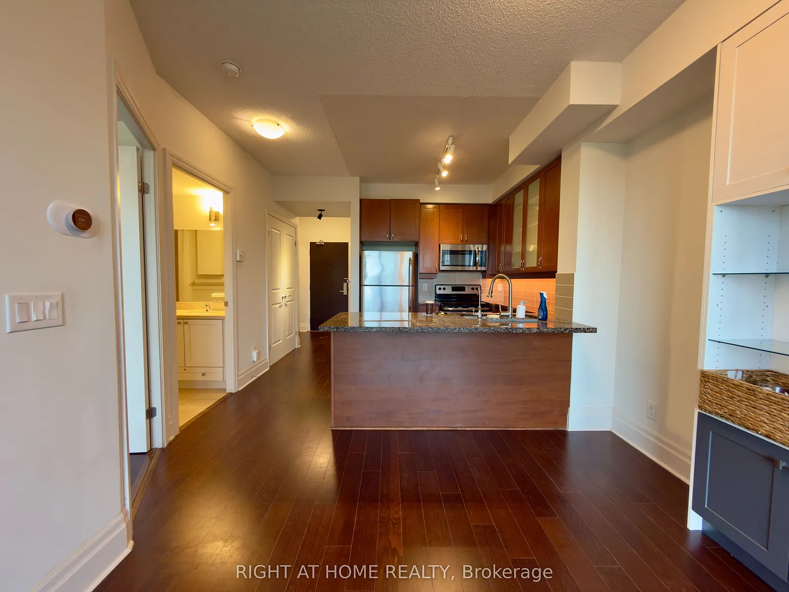 2 bed, $2,250 — Photo 3