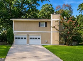 1482 Hewatt Rd SW, Lilburn, GA 30047