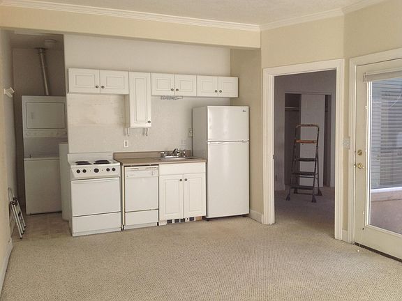 4th image of 345 Gunnison Ave