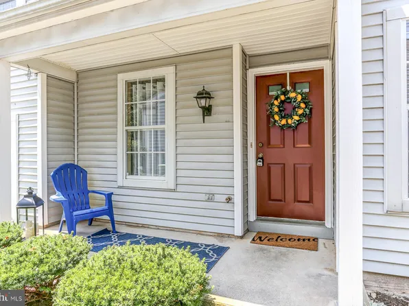 719 Cambridge Ct, Palmyra, PA 17078