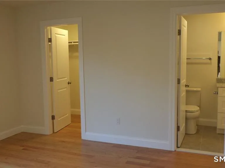 33 Maple Ave #B — Photo 12