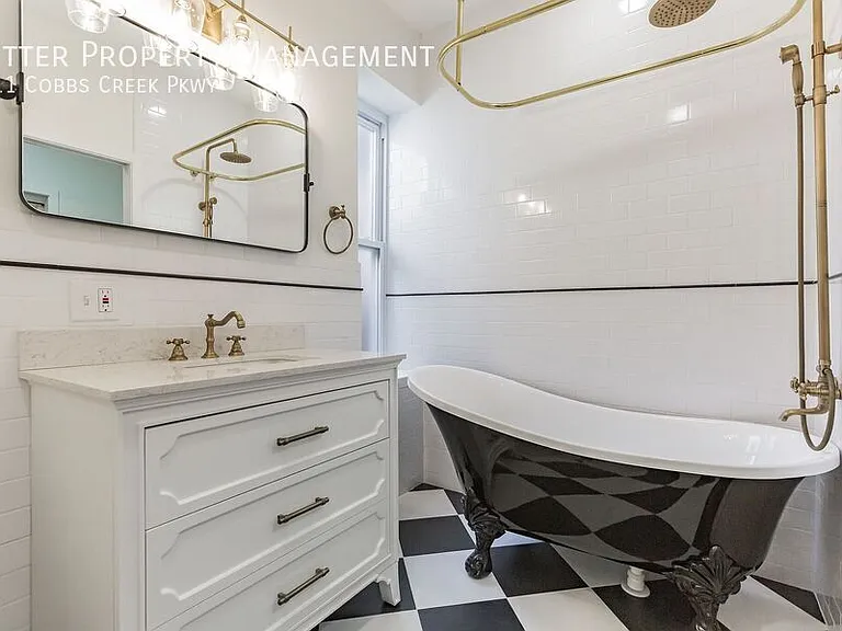 111 Cobbs Creek Pkwy — Photo 22