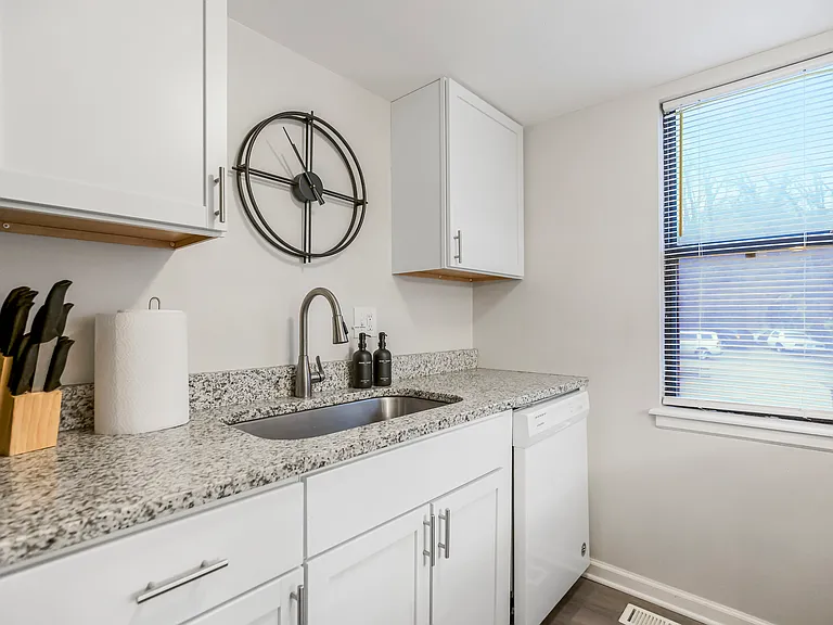 3125 Eaton St — Photo 8