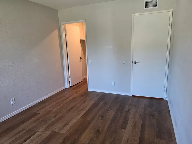 27351 Allariz — Photo 43