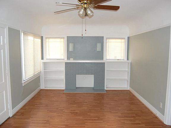 4th image of 4429-31 36th St