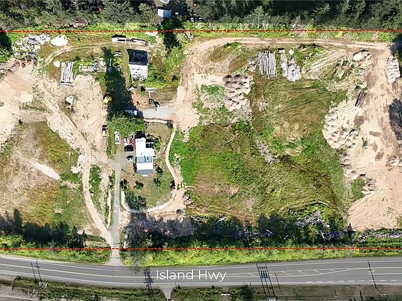 4th image of 8712 Island Hwy N