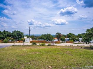 5040 Apache Moon, Spring Branch, TX 78070