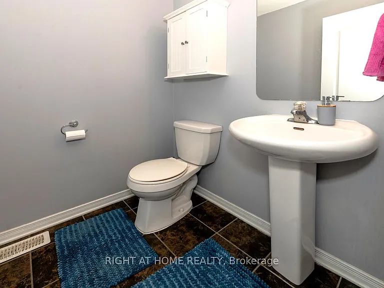 253 Eliot St — Photo 16