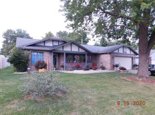 46 Paulette Dr, Belleville, IL 62226