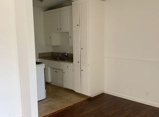 f1307, Los Angeles, CA 90025