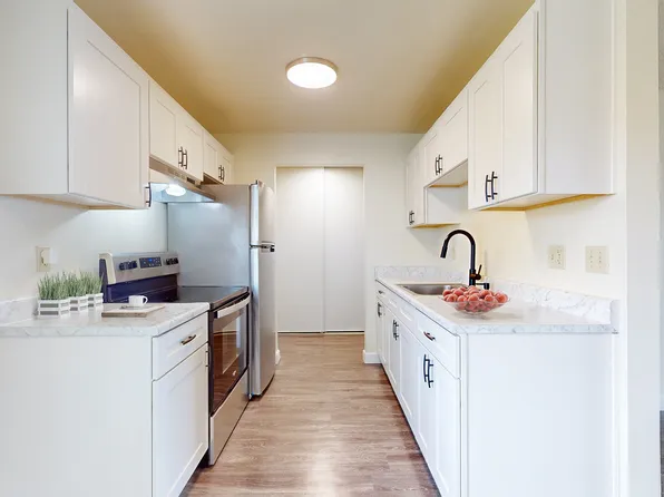 Pointe at Northridge