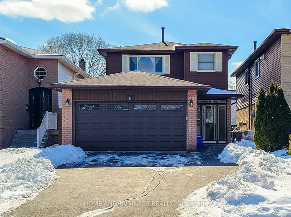 50 Everest St, Hamilton, ON L8W 2G9