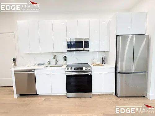 36-38 Hichborn St #504 Photo 1