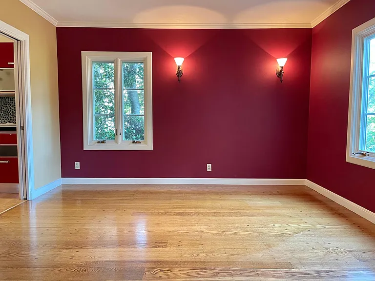 1404 Hillside Cir — Photo 5